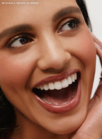 Positive Light Luminizing Lip Gloss